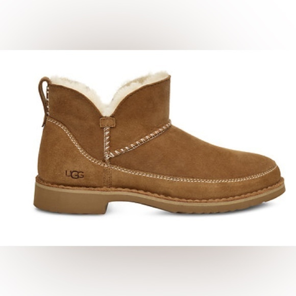 New UGG AUSTRALIA MELROSE Size 7